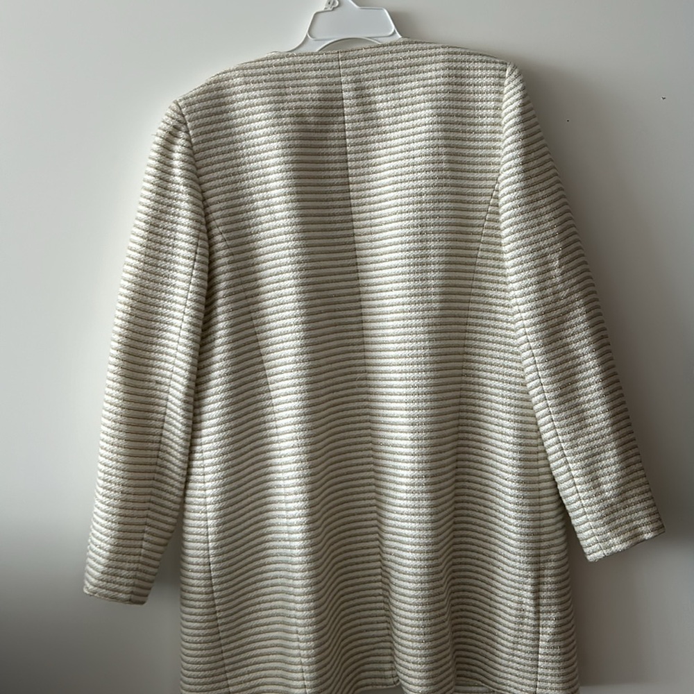 Tahari Arthur S. Levine size 8 Elegant White Striped Women's Coat - Picture 6 of 8